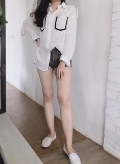 Áo sơ mi oversize phối viền túi giả