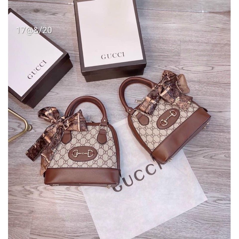 Túi xách hến mẫu mới nhất 2021