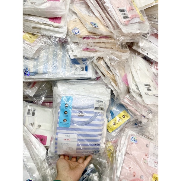Nousbaby.Bộ cộc tay hoạ tiết N524 Nousbaby Thanh lý