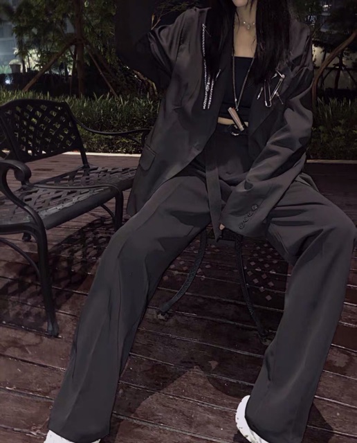 Áo blazer đen oversize form rộng kèm phụ kiện chuỗi + ghim băng unisex Ulzzang siêu chất ❤️