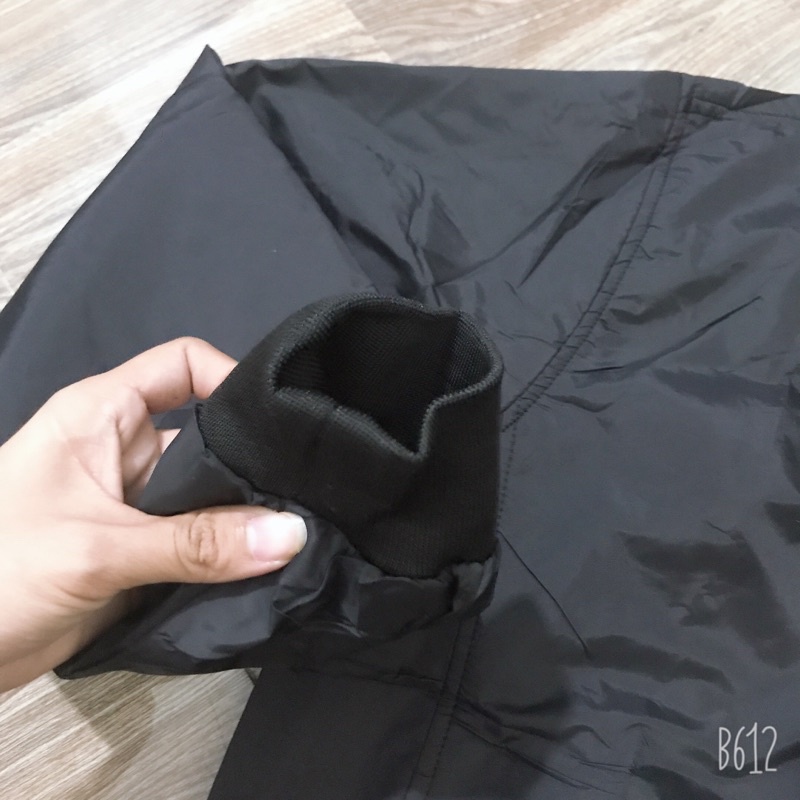 Áo khoác gió nam trung niên chất siêu nhẹ k nhăn nhàu+ ẢNH SHOP CHỤP