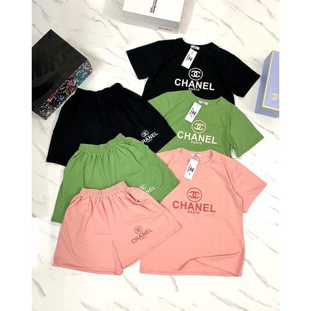Bộ Chanel. | BigBuy360 - bigbuy360.vn