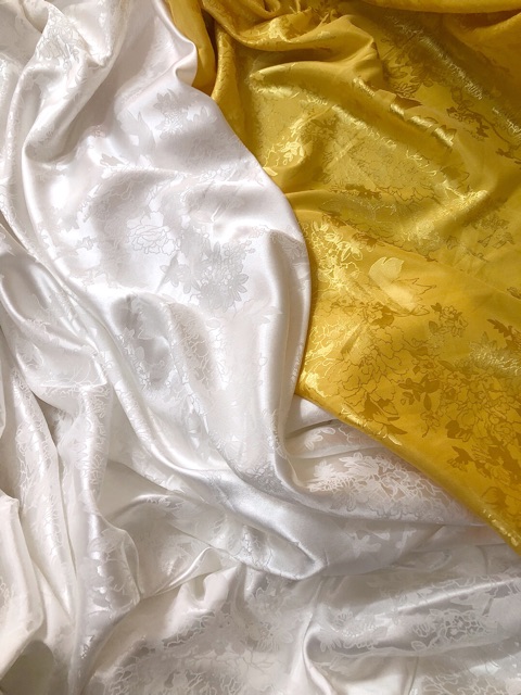 Vải Gâm Lụa Hoa Văn