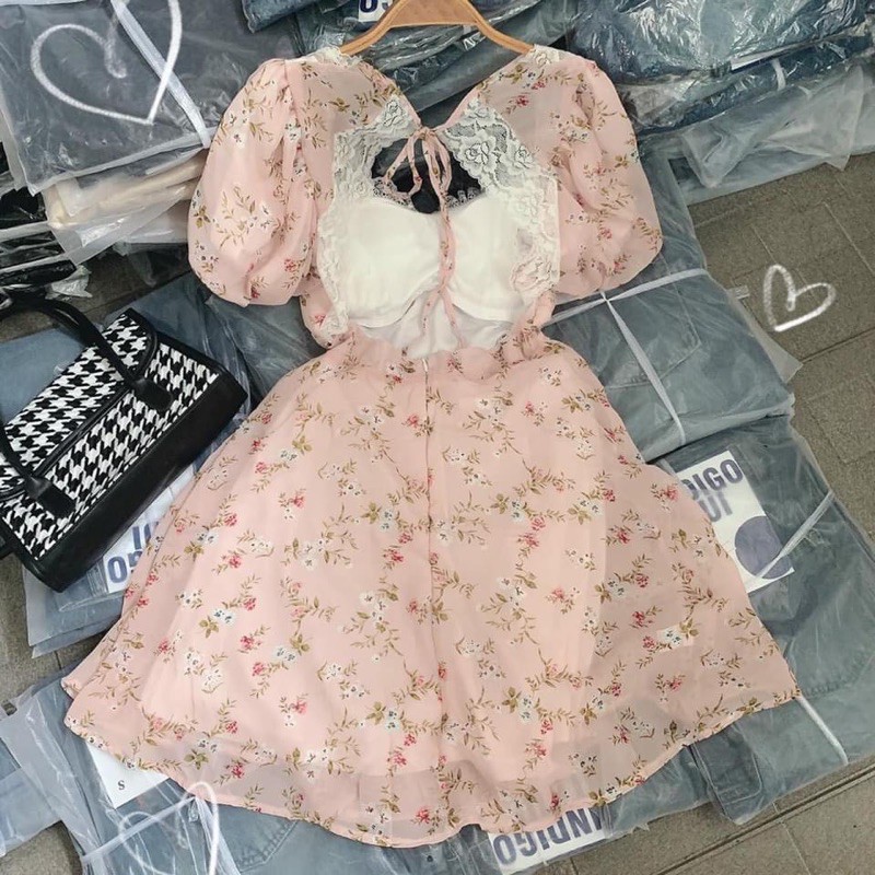 Đầm hoa nhíu ngực viền bèo cutout lưng | BigBuy360 - bigbuy360.vn