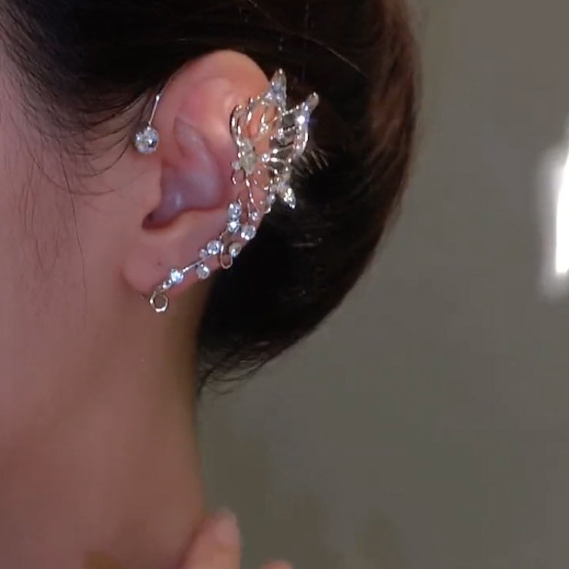 1 Khuyên Tai Hình Cánh Bướm Sang Trọng Cho Nữ