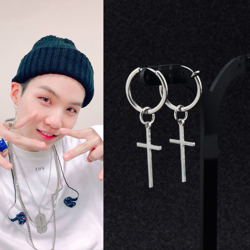 1 Khuyên Tai Bạc Hình Thánh Giá BTS SUGA Kpop Cho Nam Nữ