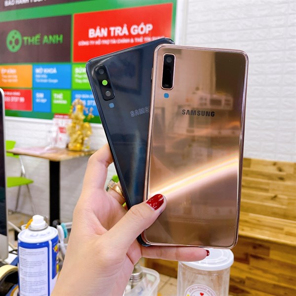 Bộ vỏ Samsung A7 2018 / A750