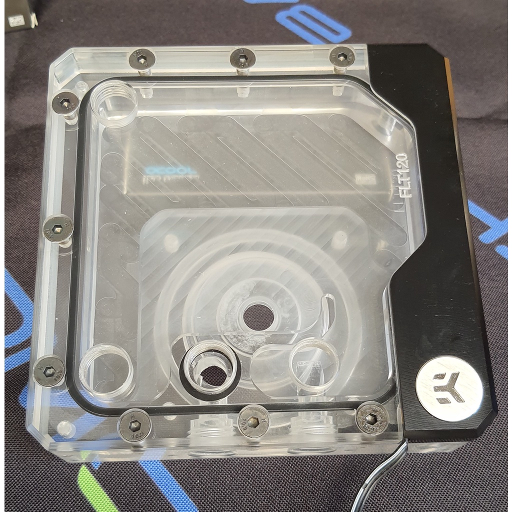 Tản nhiệt nước Custom Tấm tank nước FLT 80, 120, 240