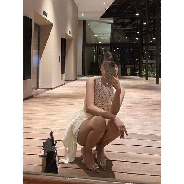 SET ÁO REN HOA SÁT NÁCH + CHÂN VÁY XẾP BÈO NHÚN