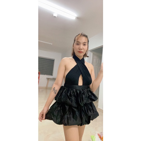 Đầm Bí hở lưng vải mịn