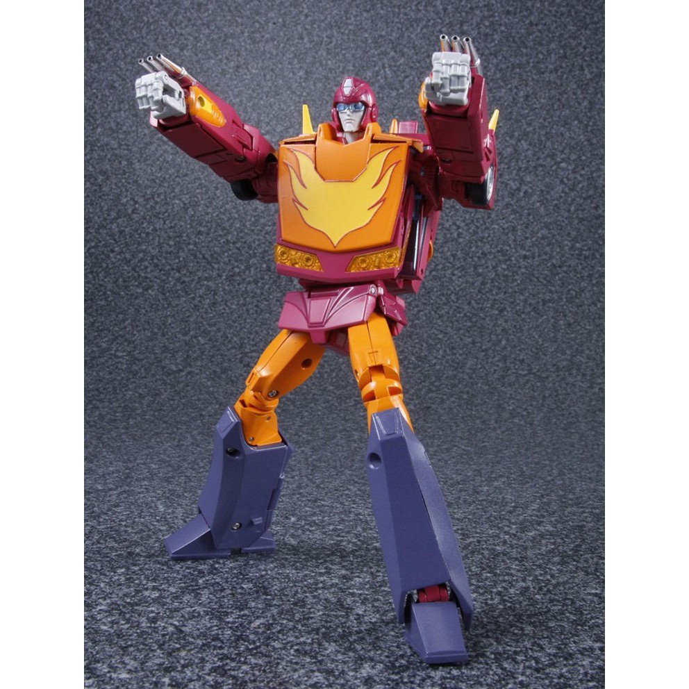 Mô hình Transformer Hot Rodimus MP28 KO - Takara Tomy