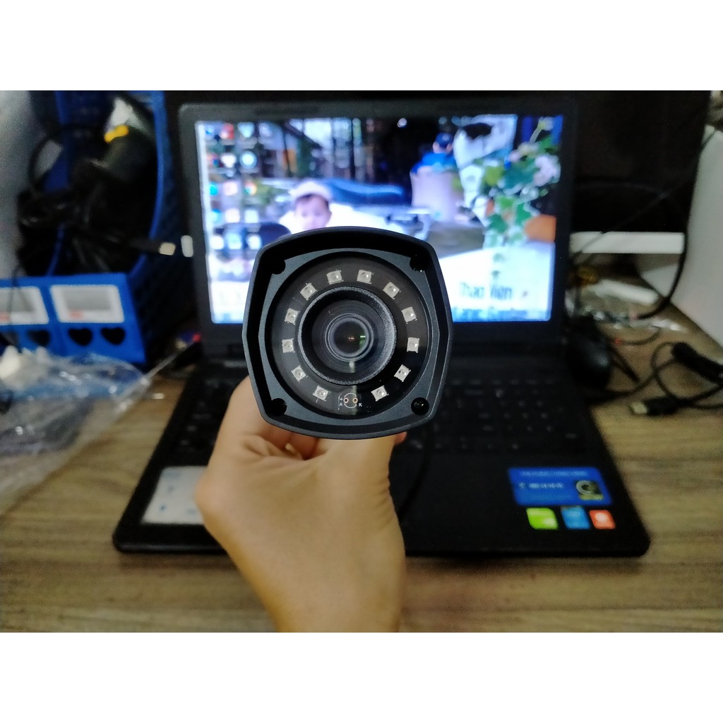 Camera KBVISION KX-1003C4 1.0 Megapixel, hồng ngoại 20m, ống kính F2.8mm, OSD Menu, Camera 4 in 1