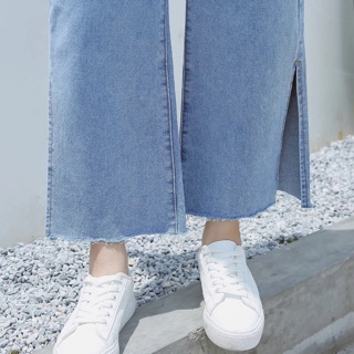 Quần jeans ống xẻ [ Hàng order 7-9 ngày ]