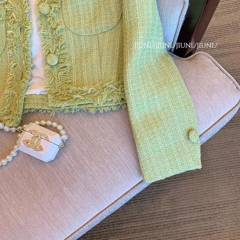 Áo khoác dạ tweed xanh cốm dáng lửng (ảnh tự chụp)SẴN