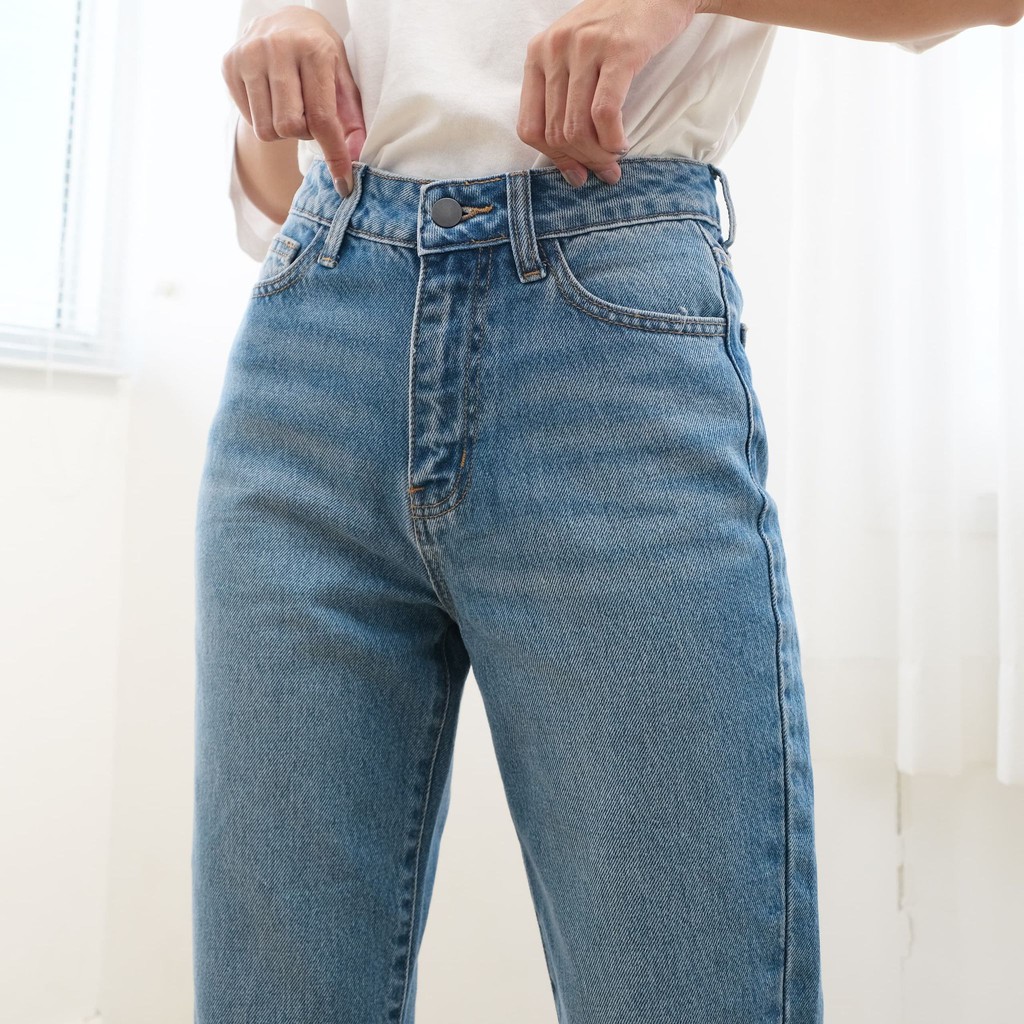 Quần Jeans Nữ Lưng Cao Form Dáng Baggy Fit Dáng Lửng 9 Tấc  Màu Xanh Có Wash  LDM-102B