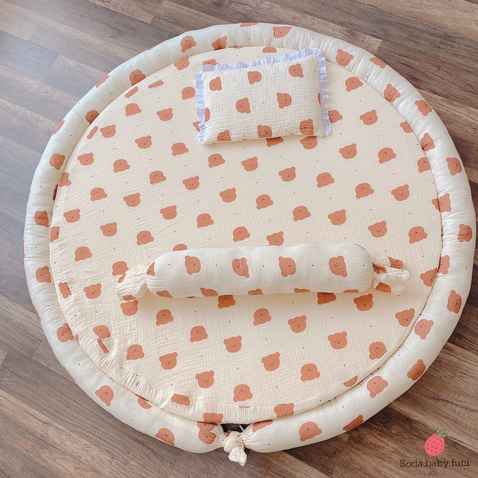 Bộ quây nệm sơ sinh hình tròn xịn xò nệm Foam vô cùng êm ái hoạ tiết gấu dễ thương tròn 100cm mã 001