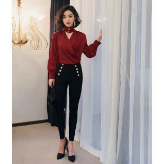 Áo sơ mi lụa cổ chocker tay bồng