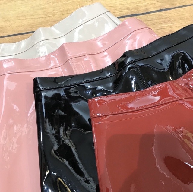 [ Mã WASTRUN4 giảm 10% tối đa 30K đơn 99K] CHÂN VÁY DA BÓNG TRƠN MS12100 | BigBuy360 - bigbuy360.vn