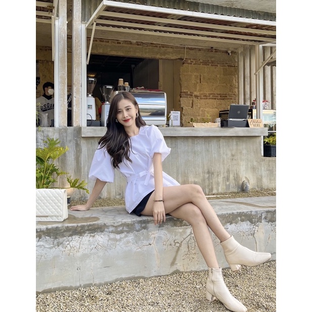 Áo cổ vuônh thắt eo Ellyclothing