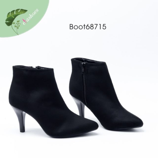 BOOT CỦAủa evashoes đế bệt cao 2.5p. Da mềm lót giấy nhật thấm hút mồ hôi tốt. Di chuyển dễ dàng thấm hút mồ hôi tôt. Tr