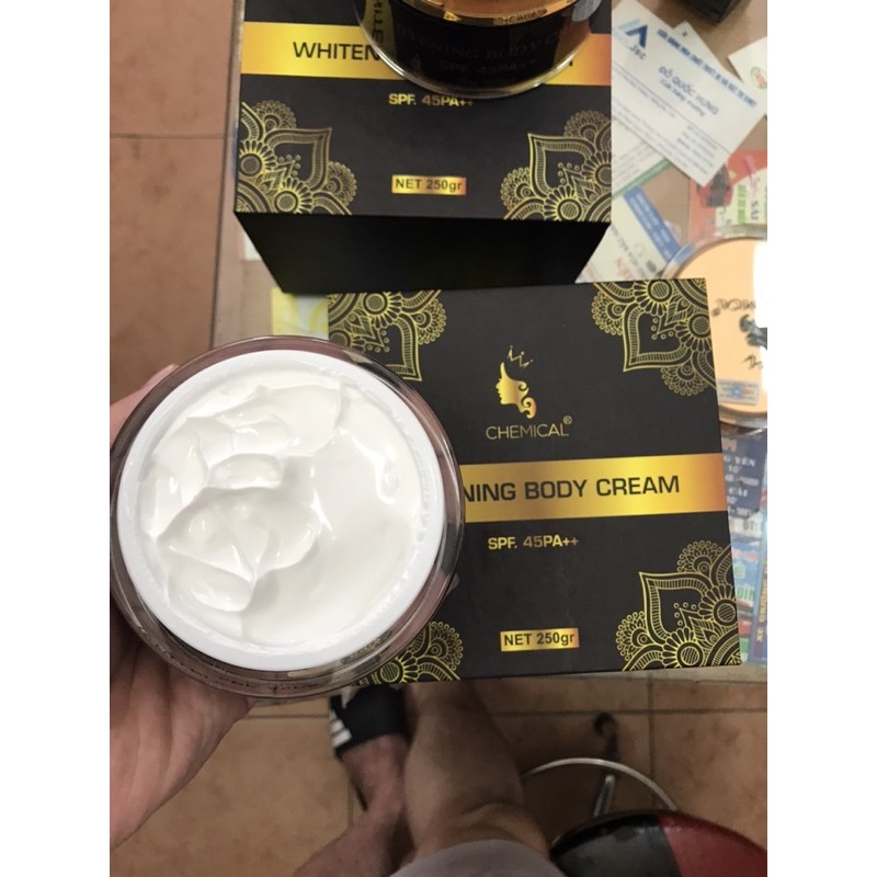 kem dưỡng trắng da toàn thân
