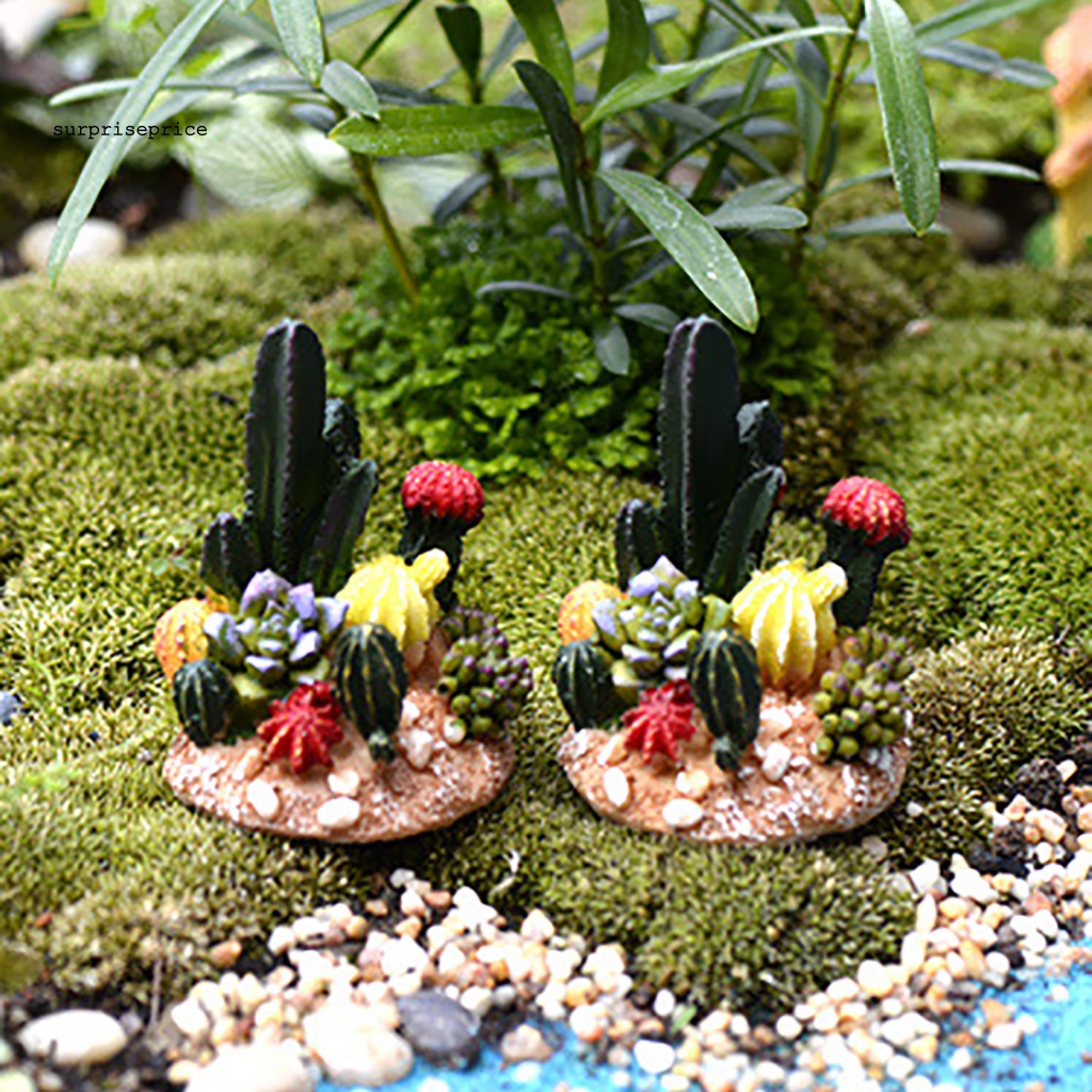 Cây Xương Rồng Giả Bằng Nhựa Resin Dùng Trang Trí Nhà Cửa