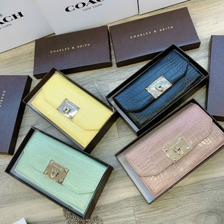 Túi clutch cnk vân rắn khoá gập sz 19