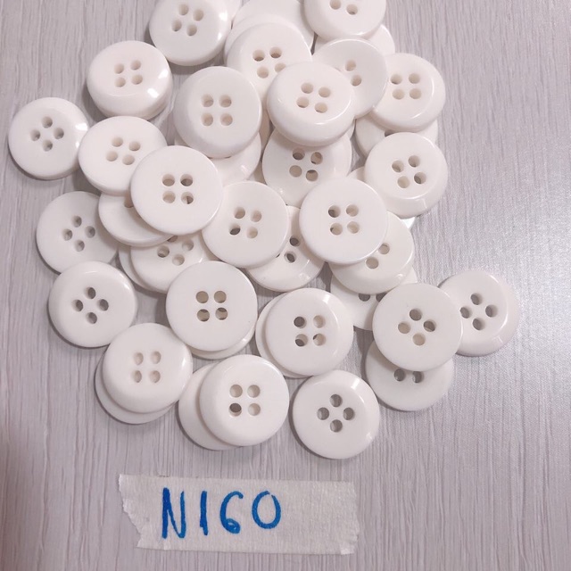 Combo 10 nút áo trắng trơn N160-162