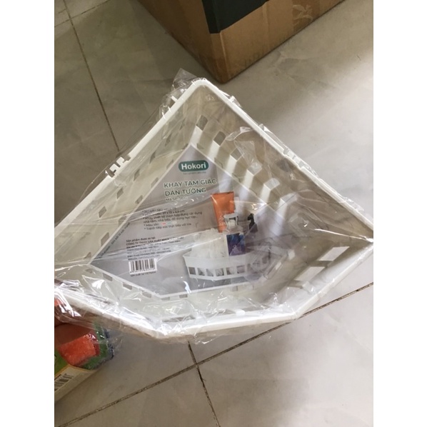 Khay tam giác dán tường Hokori, kệ góc nhà tắm dán tường loại xịn
