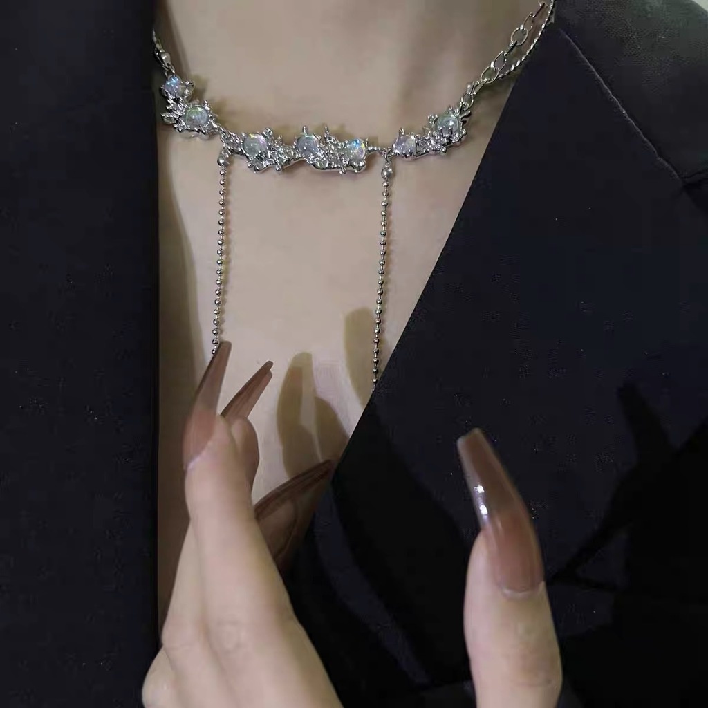 Dây chuyền kiểu hình học đính đá mặt trăng sang trọng thời trang 19A1631