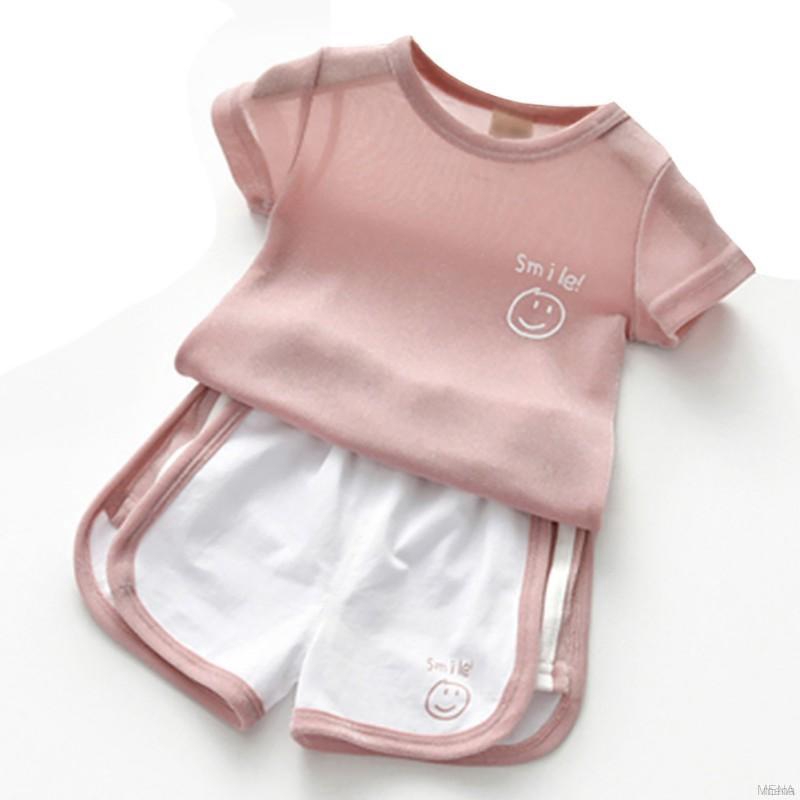 Set áo thun ngắn tay in chữ + quần short thời trang cho bé gái