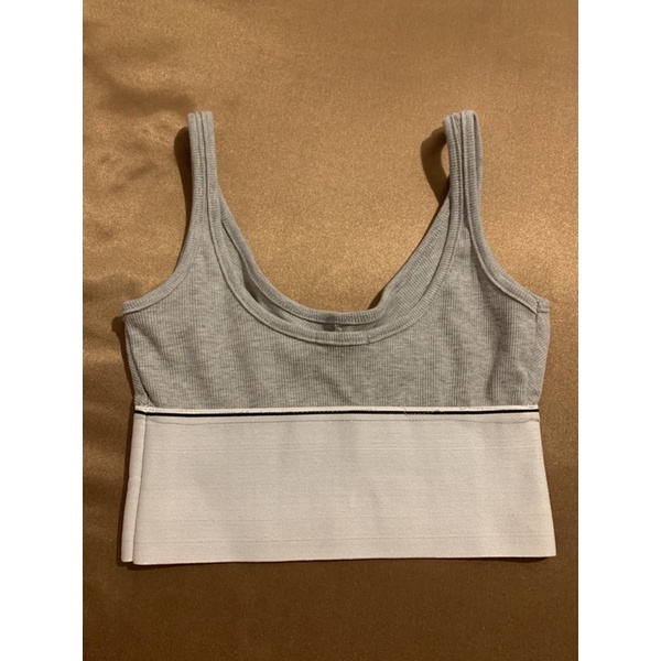 Áo croptop Alexander