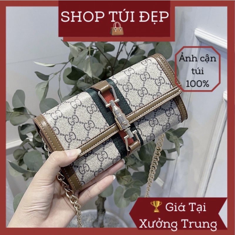 Túi xách Cluth GC sọc dáng ví có nhiều ngăn, để vừa điện thoại kèm dây đeo, khoá bấm đặc biệt