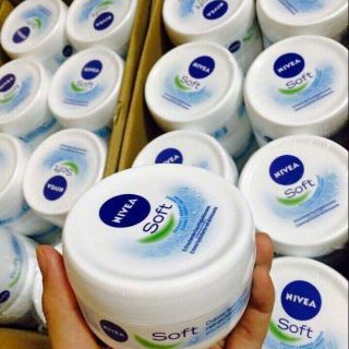 KEM DƯỠNG ẨM TRẮNG DA NIVEA