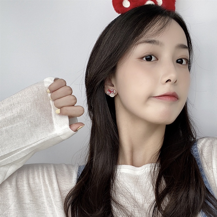 Bông Tai Hình Gấu Đính Đá Lấp Lánh Dễ Thương Phong Cách Hàn Quốc Cho Nữ