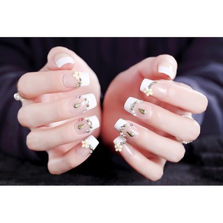 Bộ 24 móng tay giả đính đá kèm keo + Tặng kèm miếng dán/ dũa móng