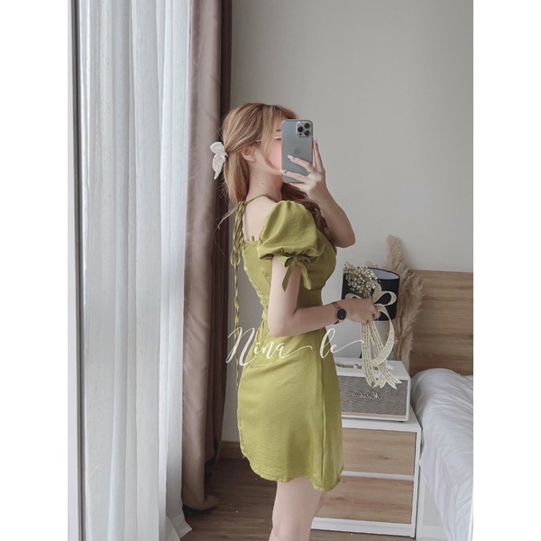 Váy tơ lụa cổ yếm nơ tay 2 màu V120