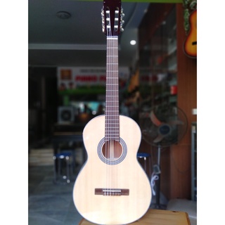Đàn Guitar Ba Đờn Classic Dam70