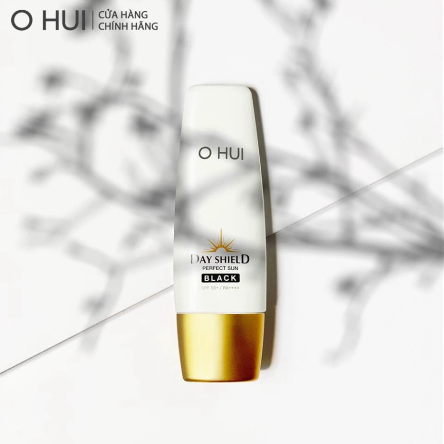 SALE NGHỈ BÁN Kem chống nắng OHUI Day Shield Perfect Sun Black SPF50+ PA++++ 50ml/80ml SALE NGHỈ BÁN