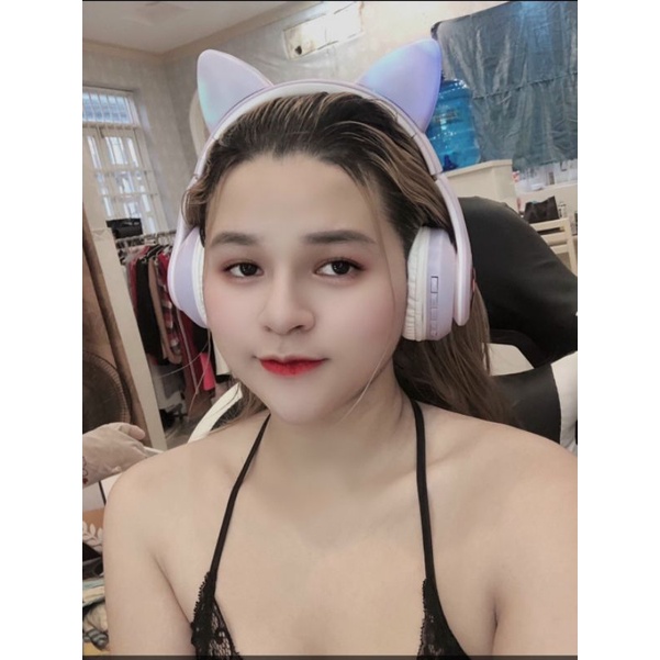 TAI NGHE STREAM MÈO SIÊU DỄ THƯƠNG