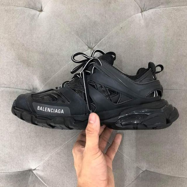Giày sneaker track 3.0
