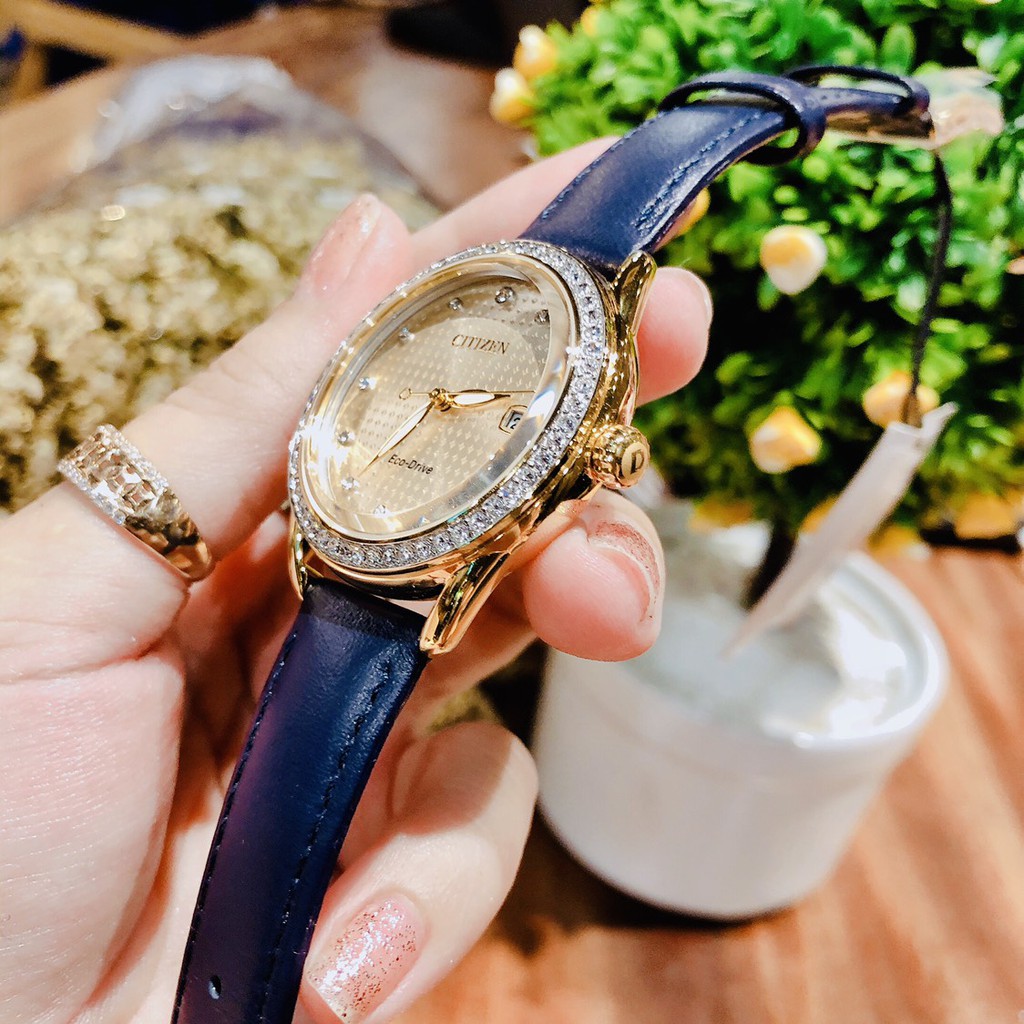 Đồng hồ nữ Citizen FE6112-09P - Máy Quartz Pin Eco Drive năng lượng ánh sáng