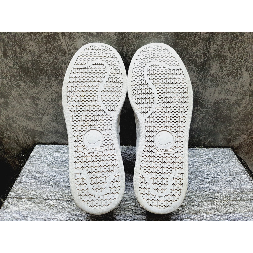 2hand-  Giày thể thao đế bằng Xtep vải lưới