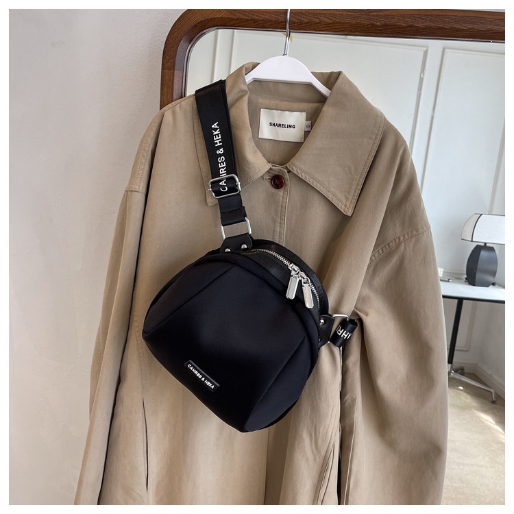 Túi Vỏ Sò Bằng Vải nylon Thiết Kế niche Giản Dị Dành Cho Bạn Nữ