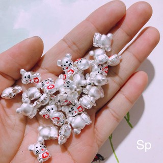 Con giáp chuột bạc
