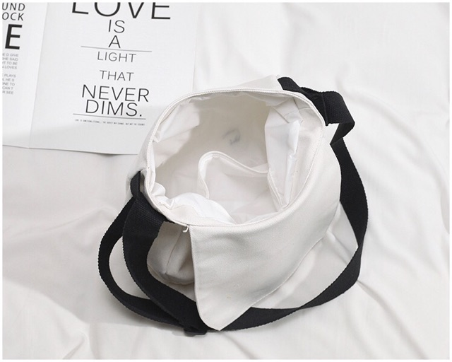 Túi đeo chéo ulzzang Supplies Hàn quốc (có sẵn, hình thật)