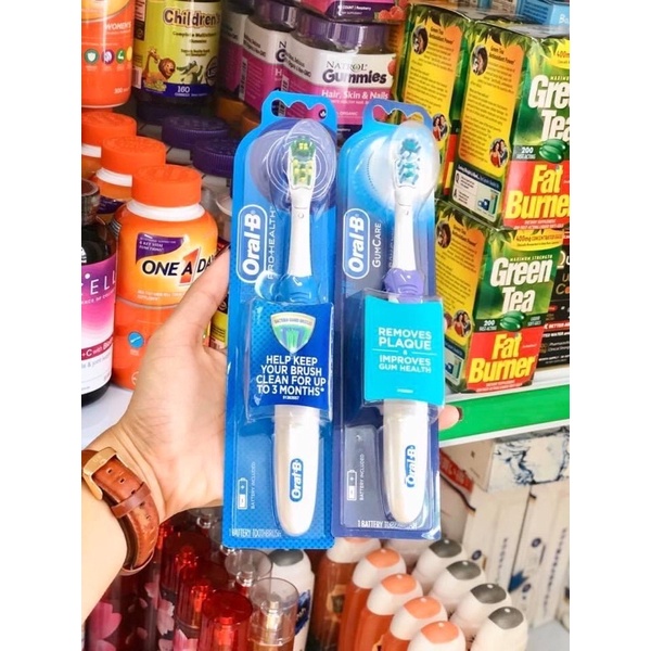 Bàn chải pin Oral B Cross Action Power