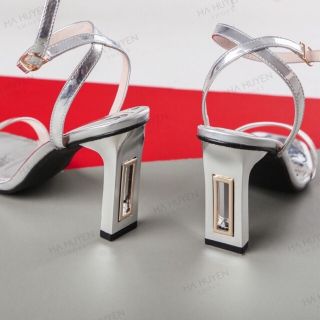 Giày sandal cao gót ánh bạc lấp lánh- sẵn hàng