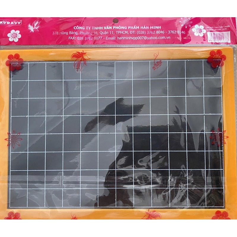 Bảng bộ A4 2 mặt phấn và bút lông DCHS-011 tặng kèm bút lông và đồ lau