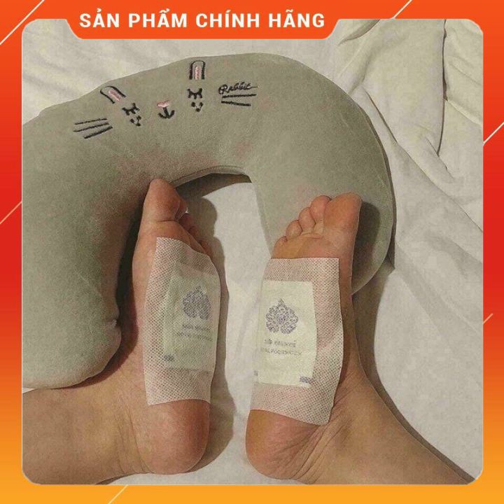 Hộp 50 Miếng Dán Chân Ngải Cứu Thải Độc Bắc Kinh (hộp 50 miếng)